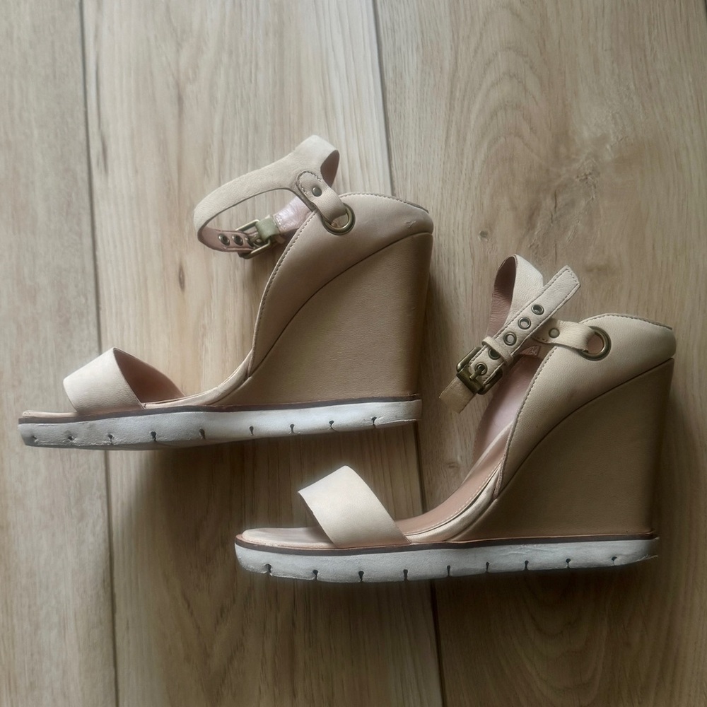 Linea Paolo Wedge Sandals - Picture 12 of 13